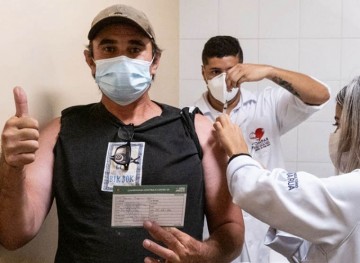Il 30 marzo scorso, gli ospiti dell’Arsenale della Speranza di San Paolo hanno ricevuto la prima dose del vaccino contro il covid-19